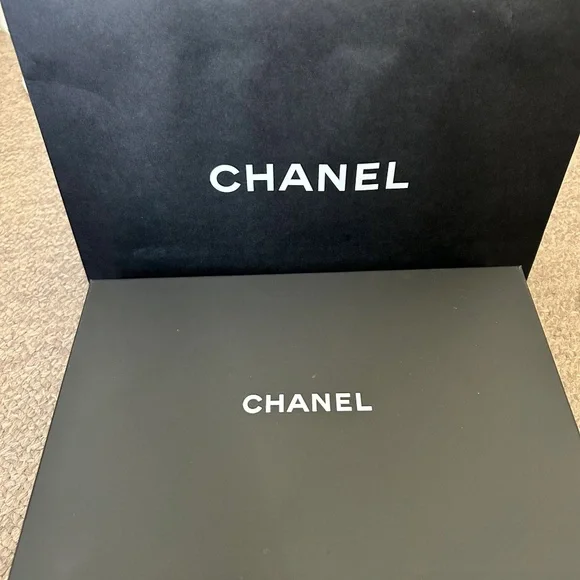 Brand new Chanel WOC!!! - Picture 2 of 5